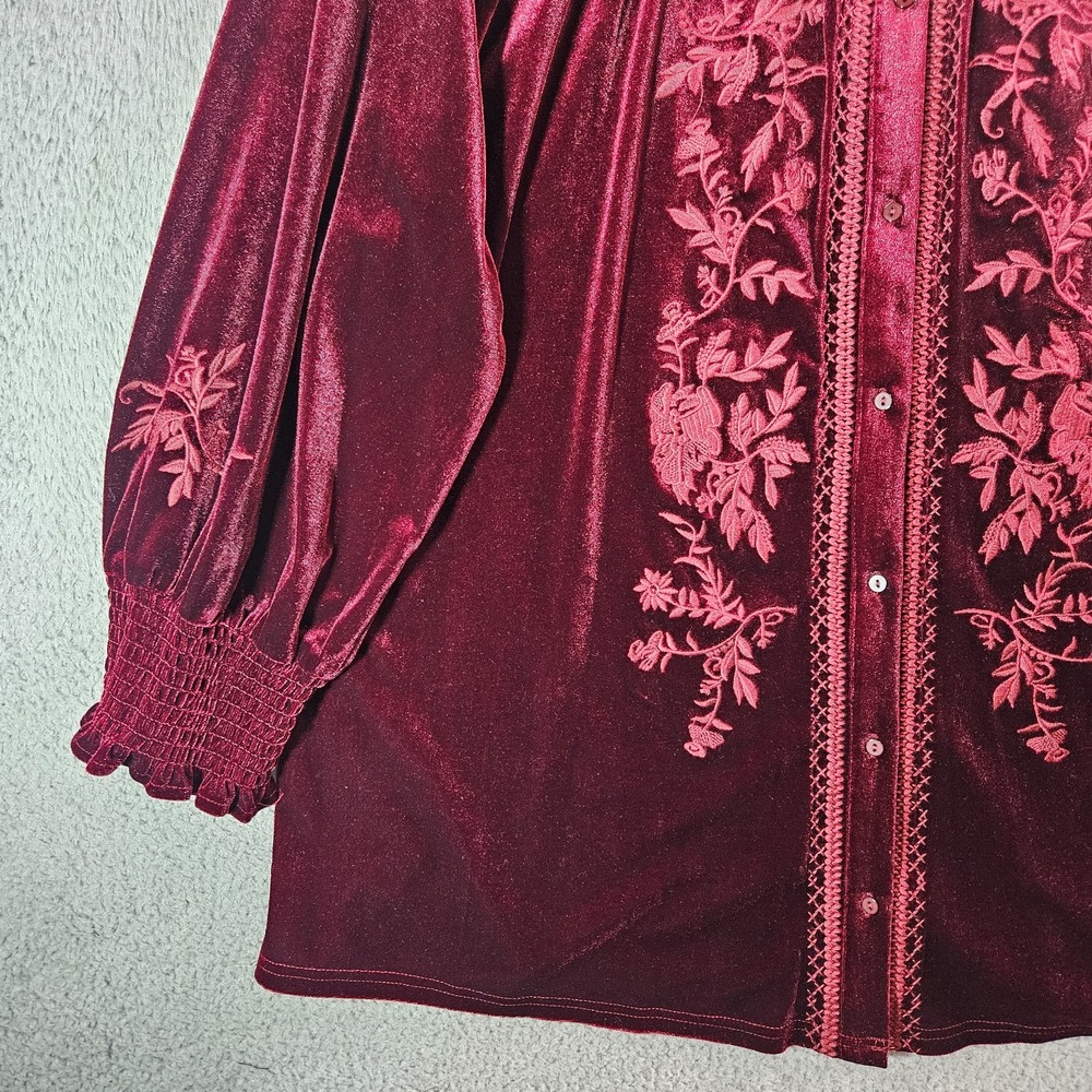 $79 NEW Calessa Embroidered Velvet Shirt Top Women 2X Stretch Dark Red NWT‎ - Picture 5 of 13